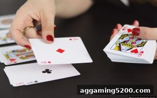 真人电子游戏牌九决策全解析：概率、心理与风控的实战指南